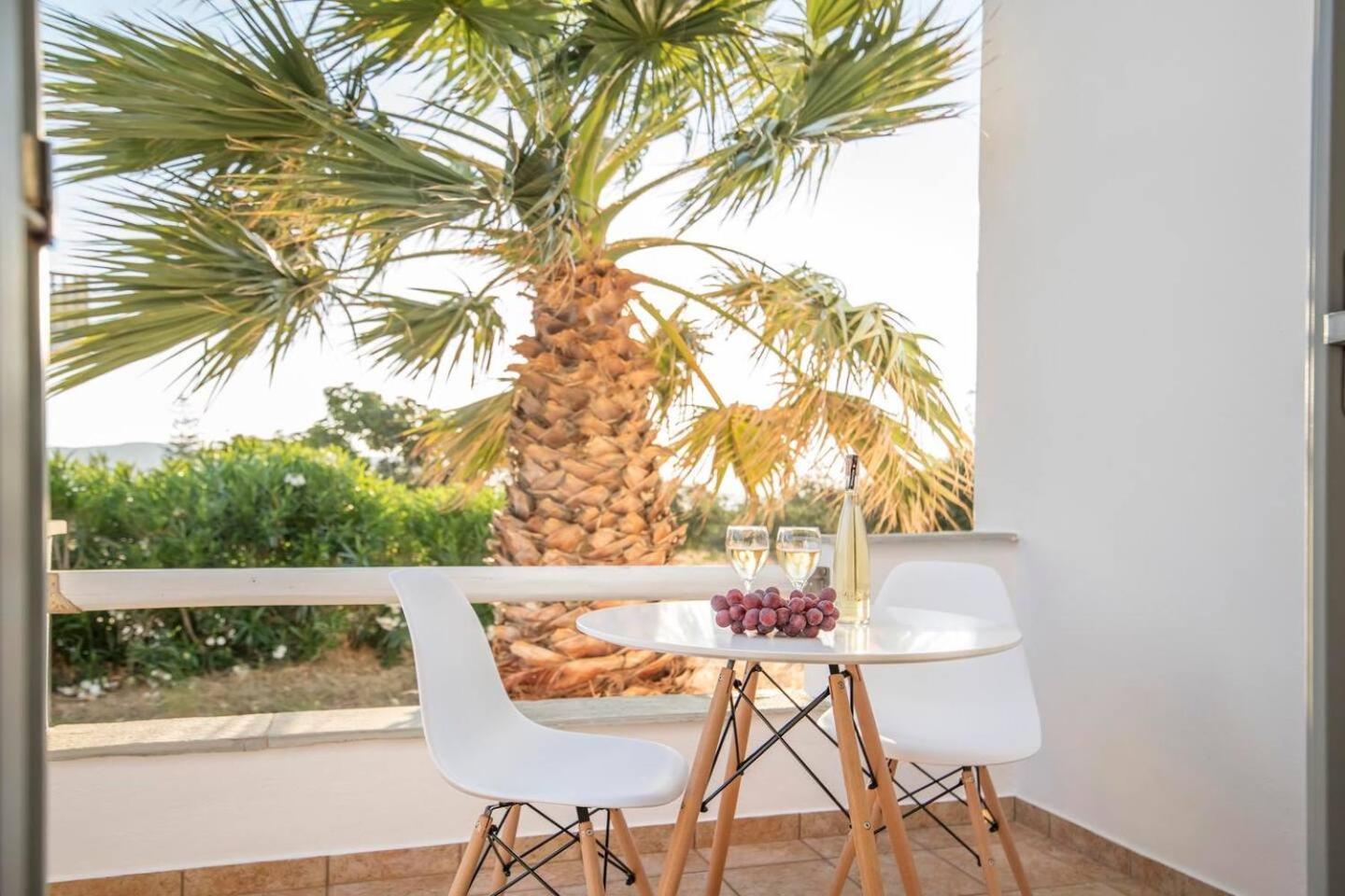 Apartmán Zoe & Zen Collection Páros Exteriér fotografie